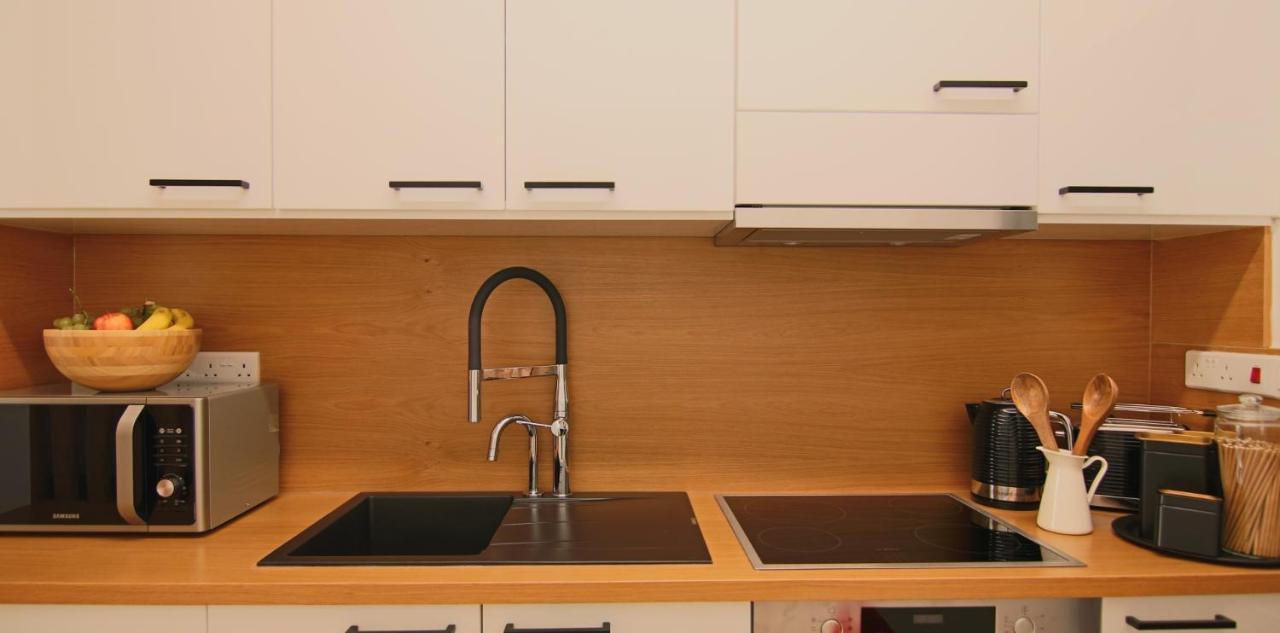 Appartamento Phaedrus Living Seaside Luxury Flat Athina 109 Paphos Esterno foto
